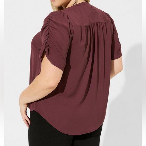 Short sleeve blouse - Picture 4 of 9